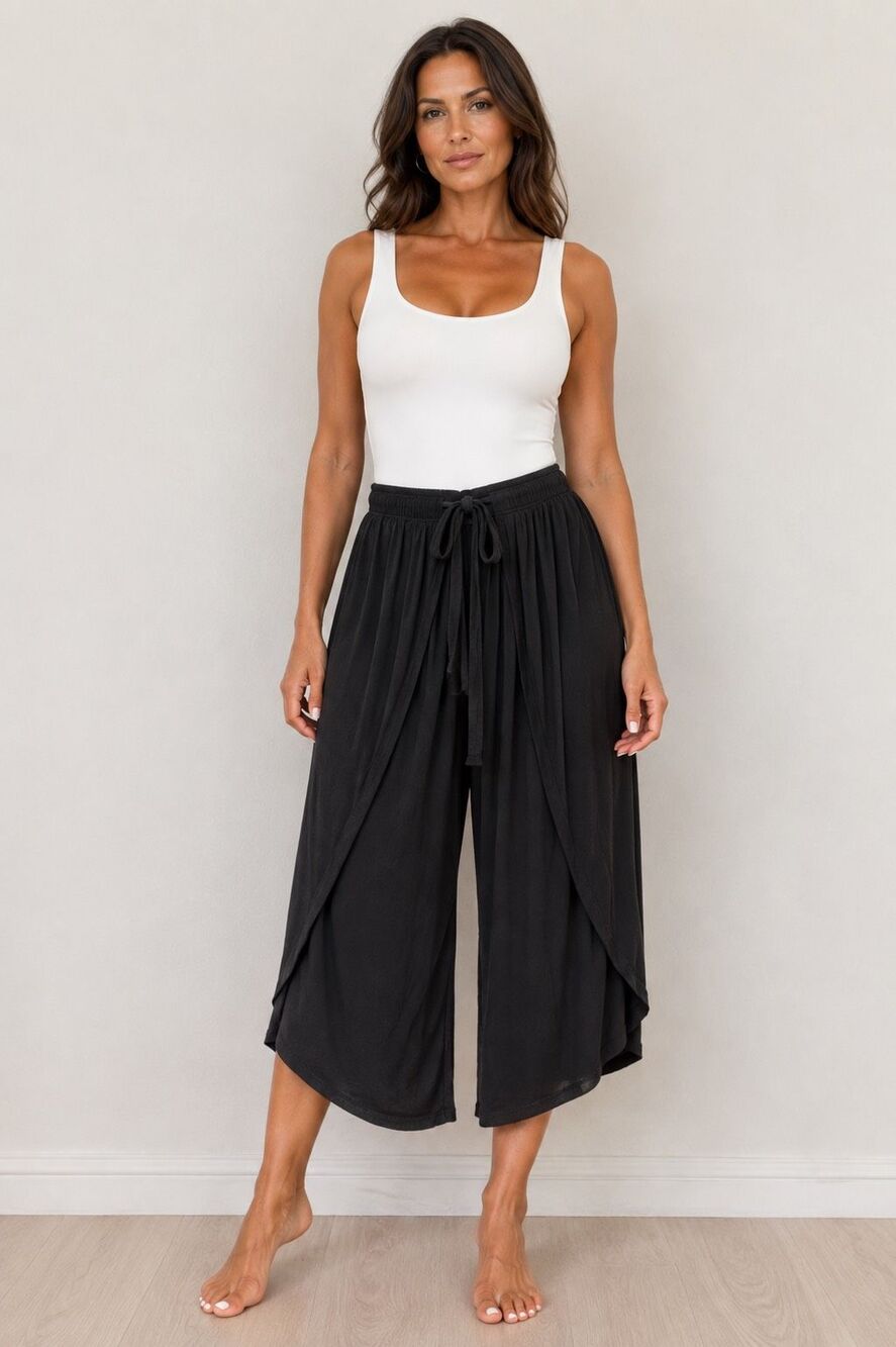 Myesper Apparel Black Harem Capri Pants Wide Leg Draped Elastic Waist Size 2XL